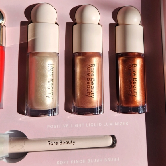 REMOVING SOON! NIB RARE BEAUTY LIQUID CONTOUR BLUSH & HIGHLIGHTER SET - Picture 13 of 16